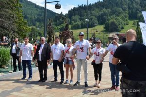 37695296_1408460572631784_2934860086612328448_o