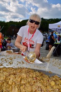 37701990_1408426772635164_4086258393952550912_o